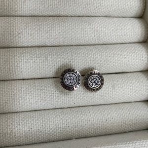 Pandora Signature stud earrings sterling silver.
